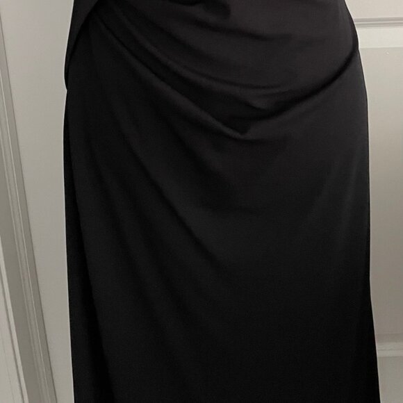 THEORY BLACK DRAPED SLEEVELESS SHEATH DRESS - SIZE MEDIUM - Picture 3 of 10